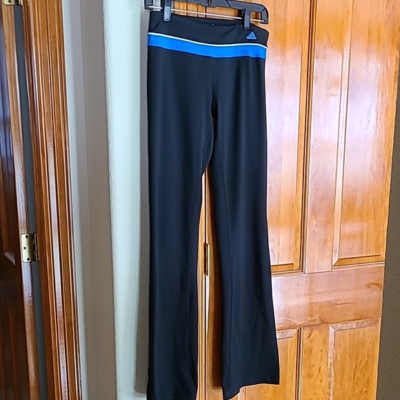 WOMAN'S ADIDAS BLACK YOGA PANTS Size S - Picture 1 of 6